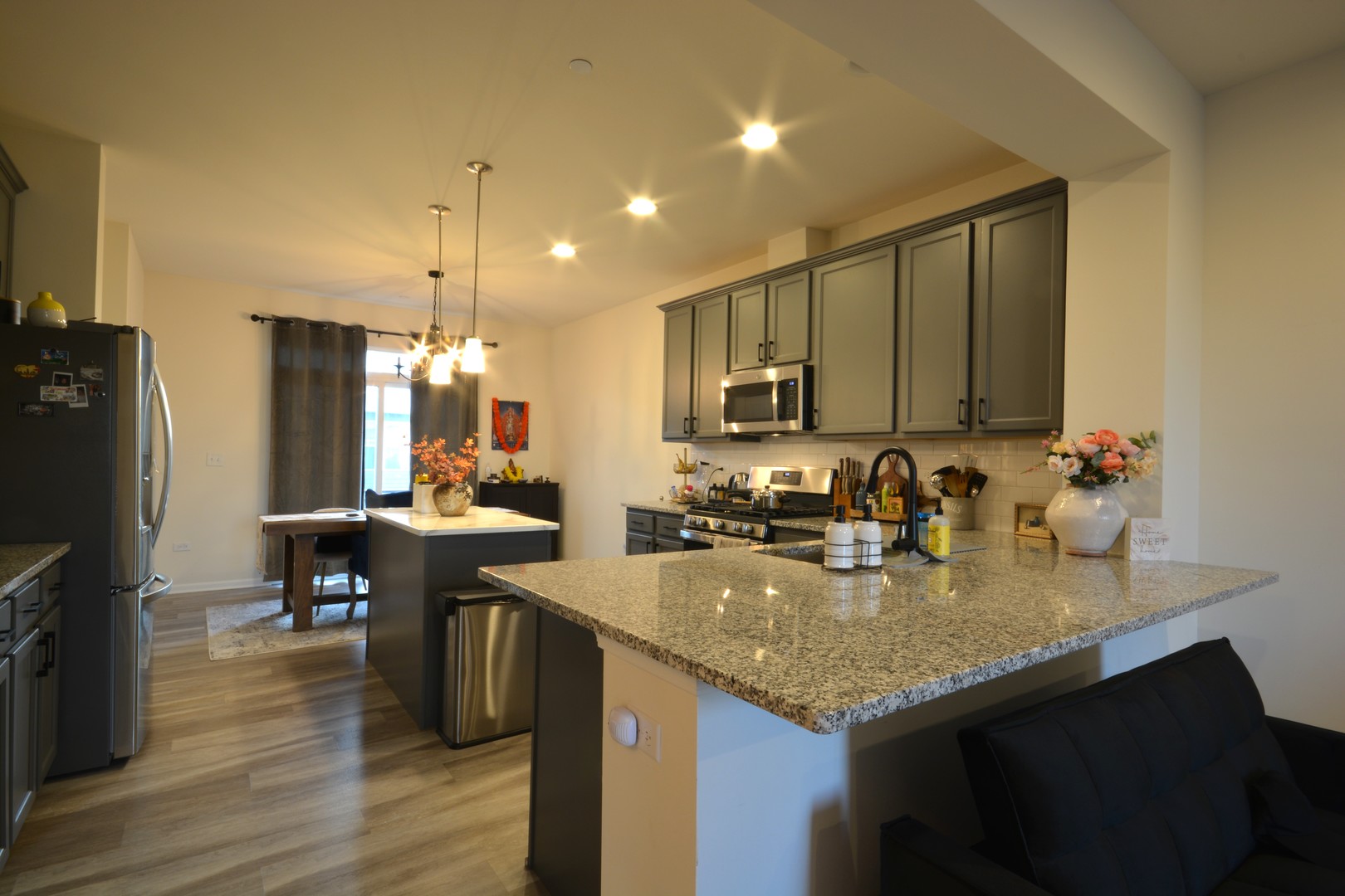 3S624 Everton Drive, Warrenville, IL 60555