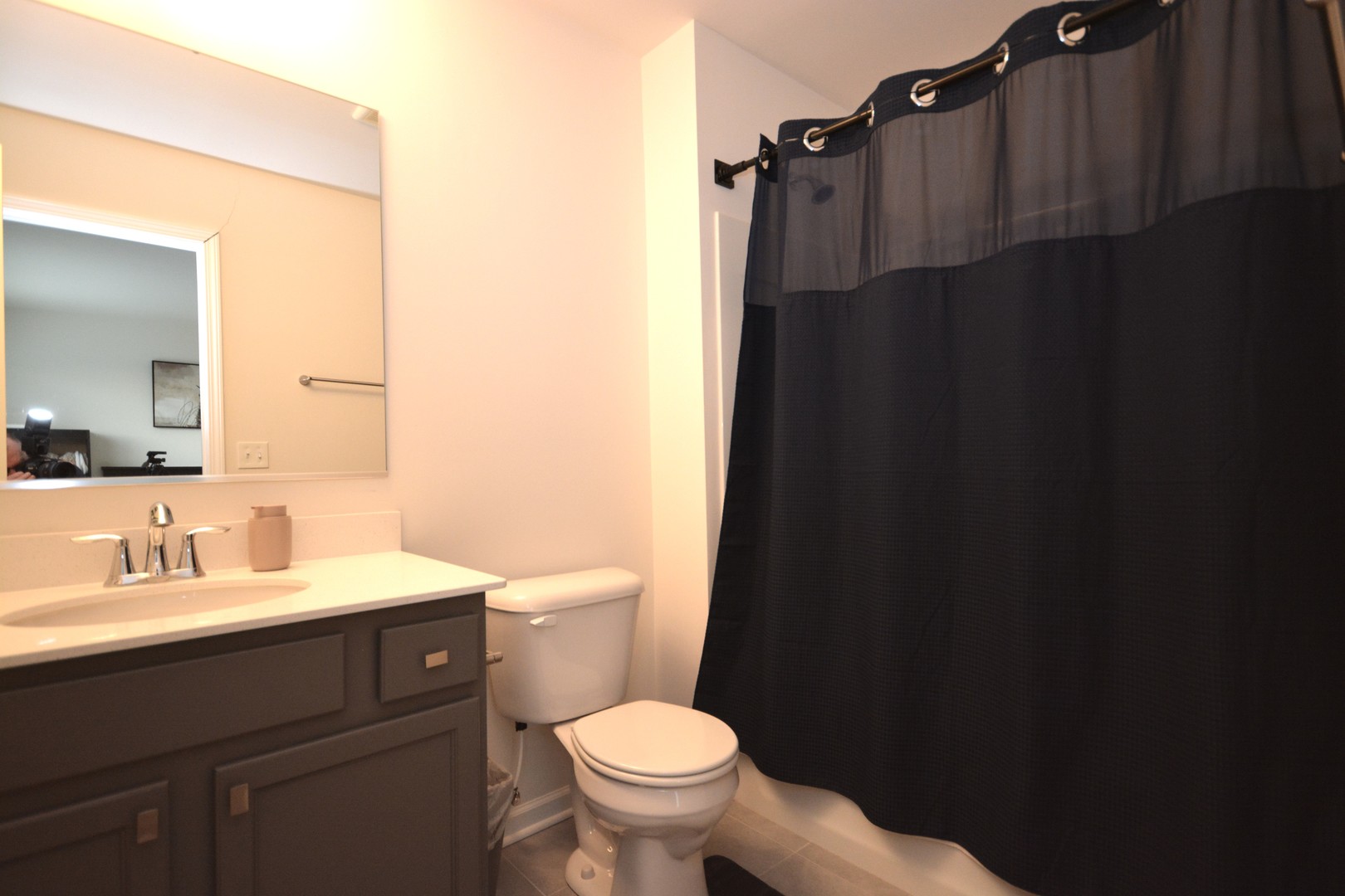 3S624 Everton Drive, Warrenville, IL 60555