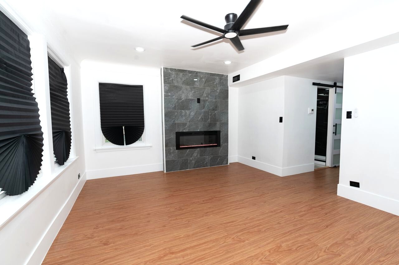 40 W 81st Street, Chicago, IL 60620