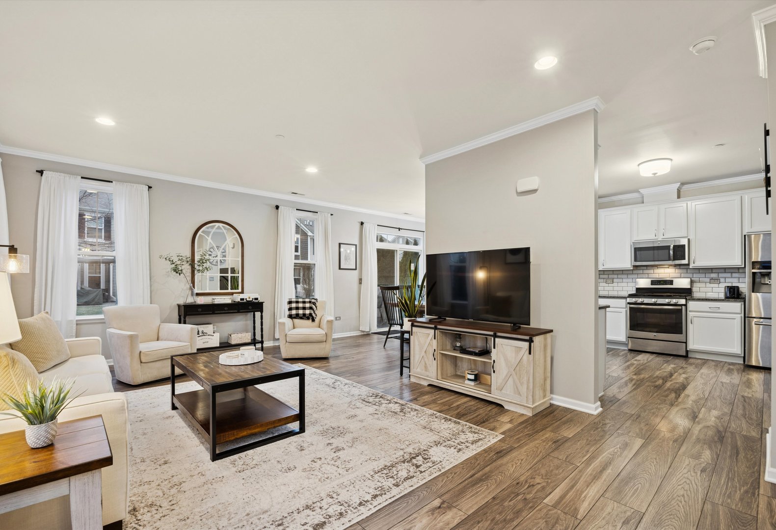 16125 W Coneflower Drive, Lockport, IL 60441