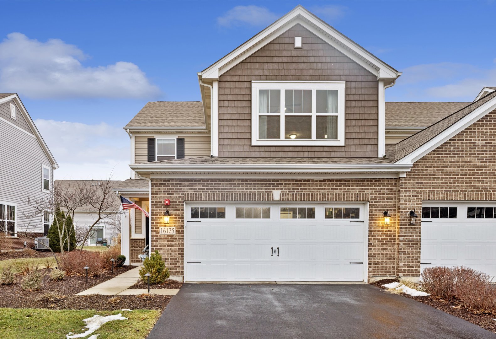 16125 W Coneflower Drive, Lockport, IL 60441