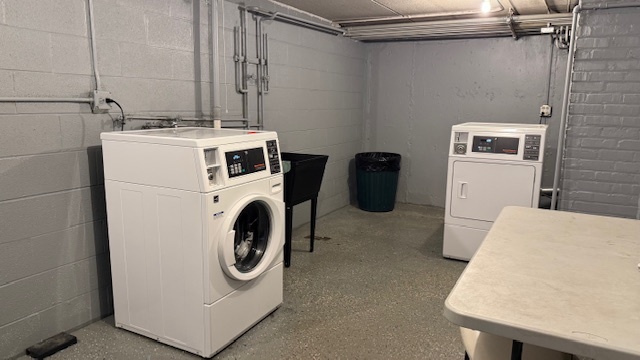 4420 W 111th Street #104, Oak Lawn, IL 60453