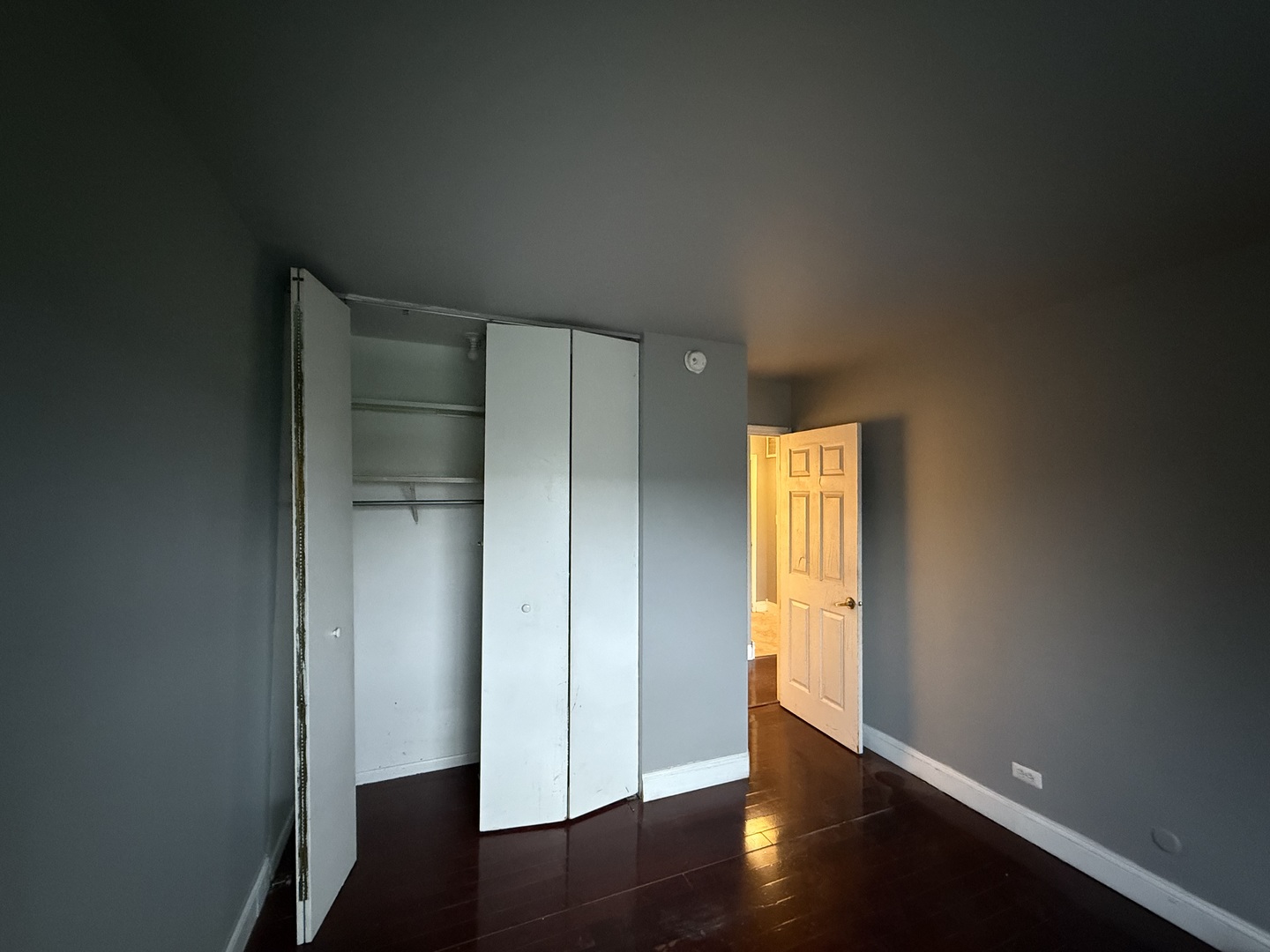 7 E CARRIAGEWAY Drive #311, Hazel Crest, IL 60429