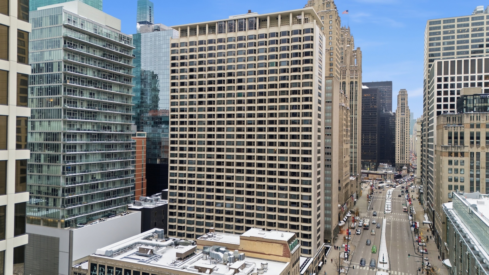 535 N MICHIGAN Avenue #1210, Chicago, IL 60611