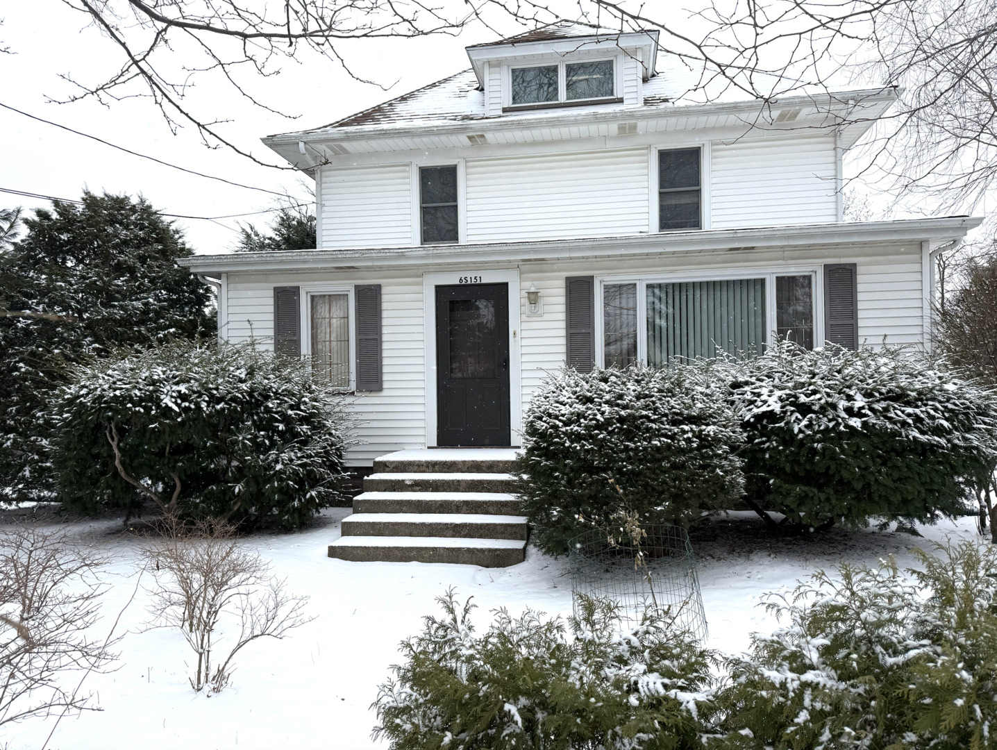 6s151 Old Eola Road, Eola, IL 60519