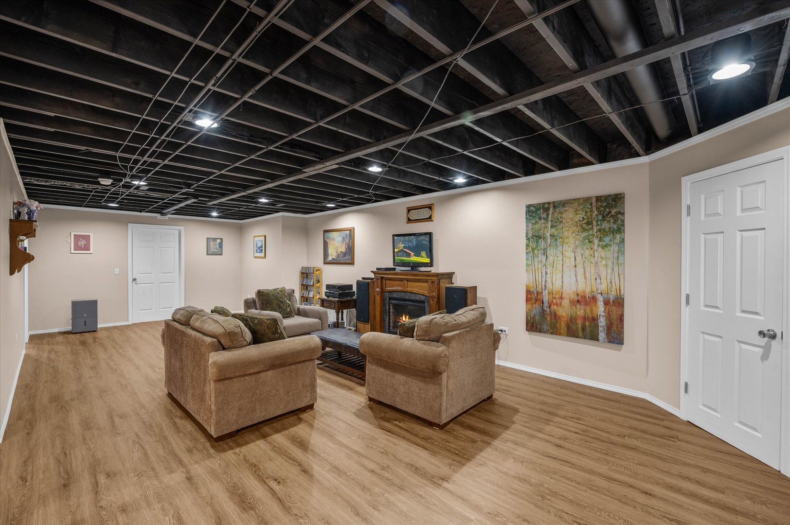 1037 N Carly Circle, Yorkville, IL 60560