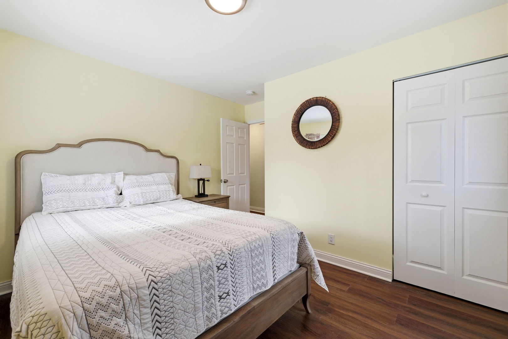 733 Oriole Drive, Streamwood, IL 60107