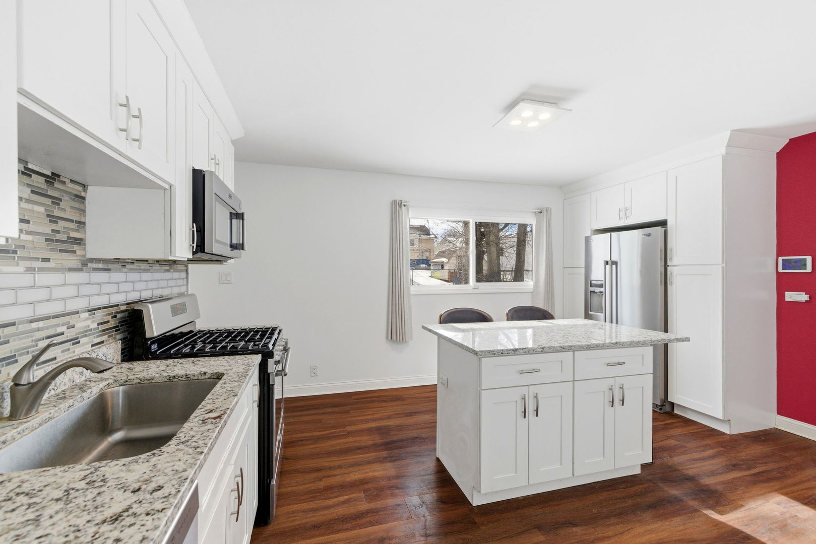 733 Oriole Drive, Streamwood, IL 60107