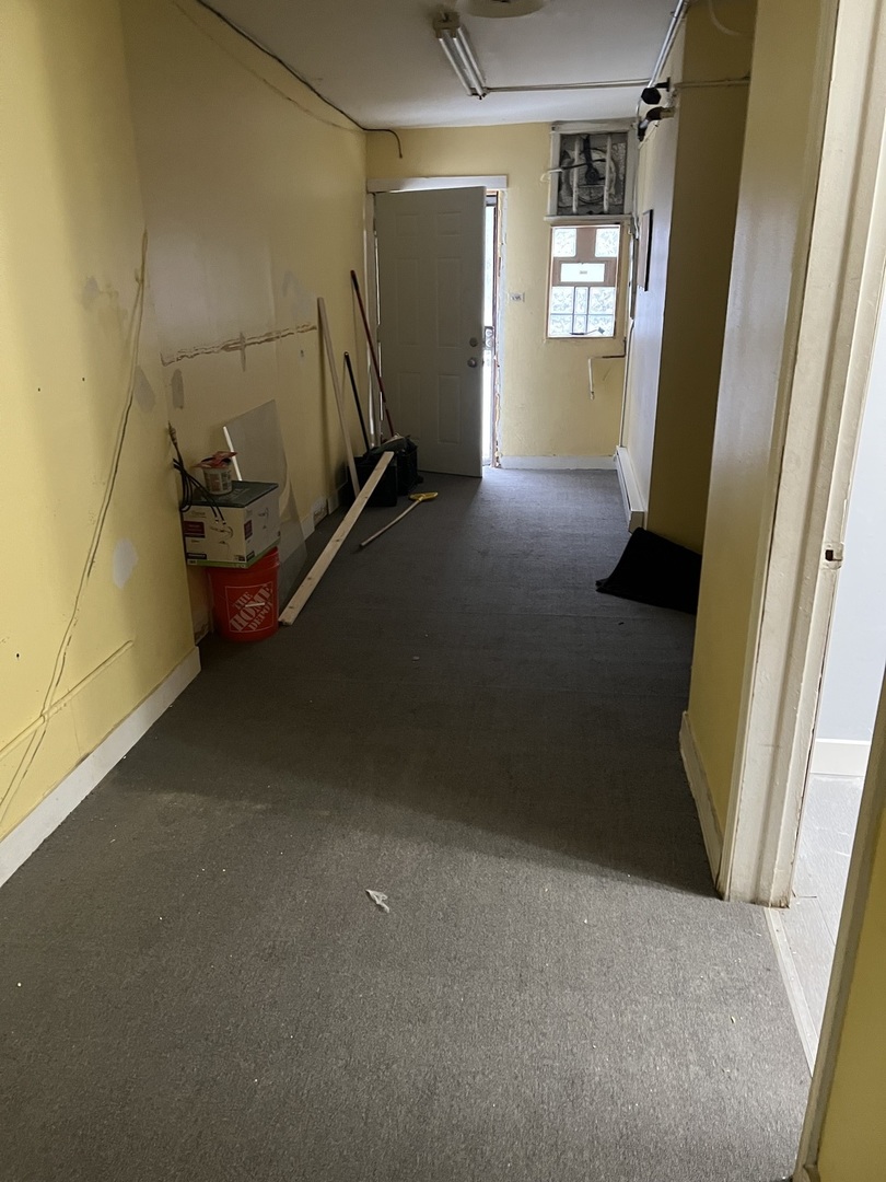 8228 S ASHLAND Avenue, Chicago, IL 60620