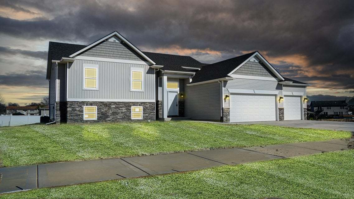 8246 Dylan Drive, Merrillville, IN 46410