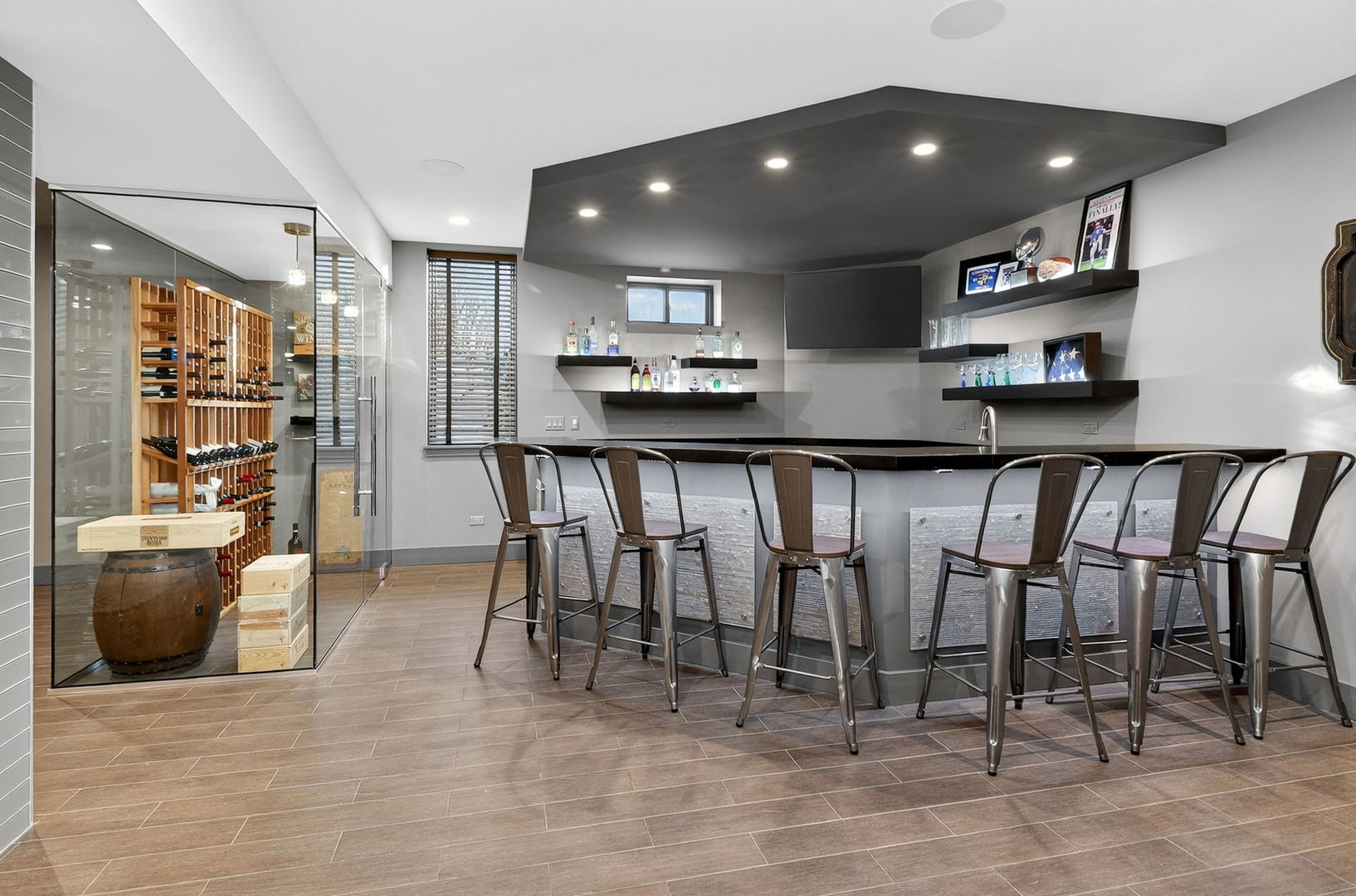 215 7th Street, Downers Grove, IL 60515