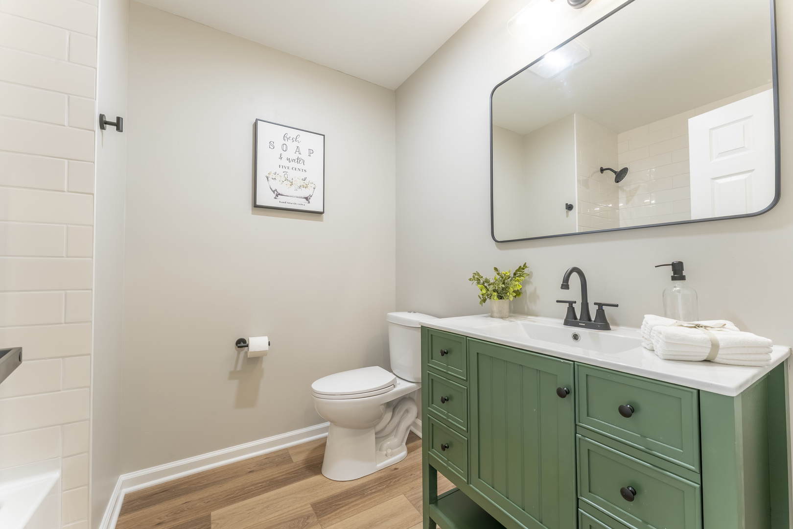 27W073 Jewell Road, Winfield, IL 60190