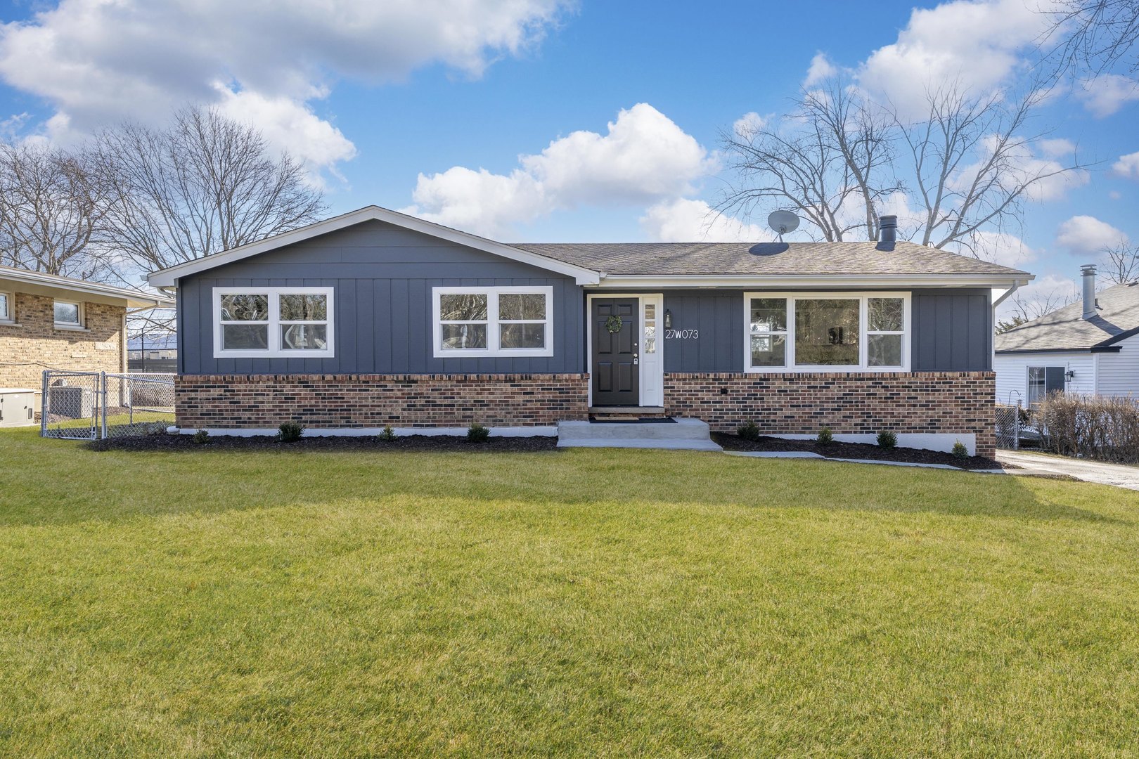 27W073 Jewell Road, Winfield, IL 60190