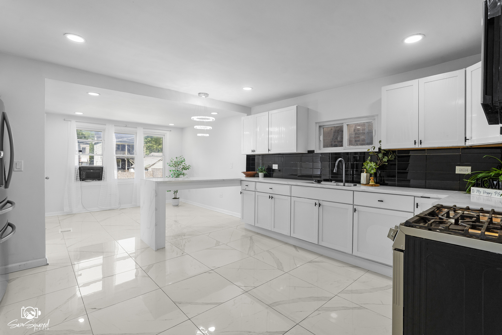 5636 S Carpenter Street, Chicago, IL 60621