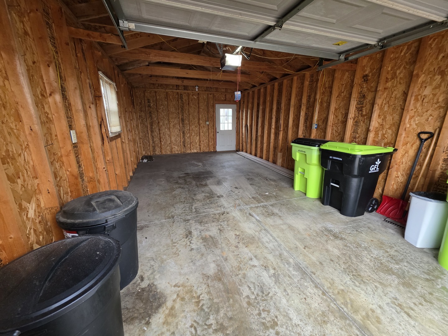 106 Champion Drive, Chenoa, IL 61726