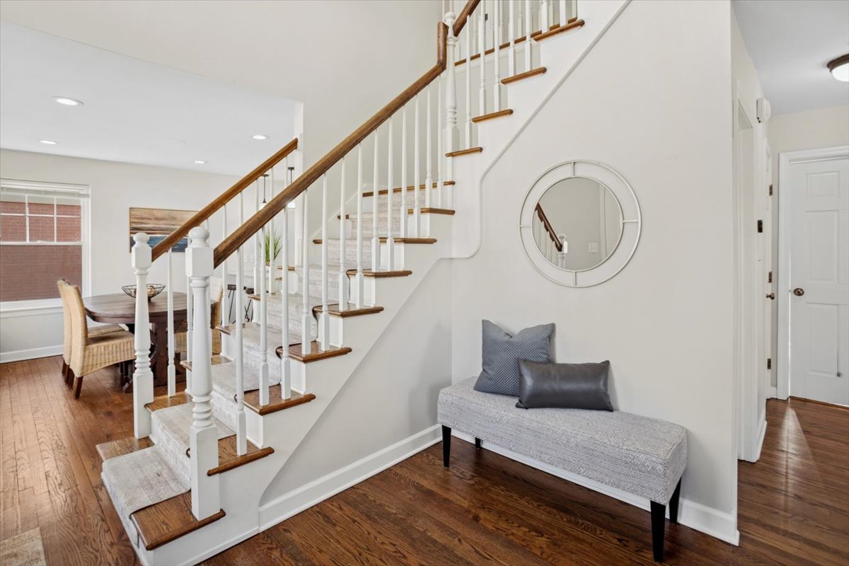 701 Willis Street, Glen Ellyn, IL 60137