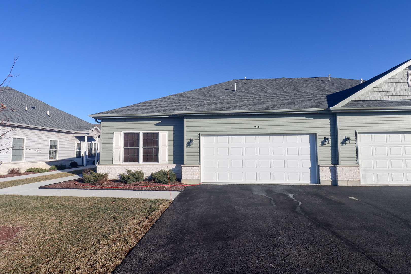 934 Lexington Street, McHenry, IL 60050