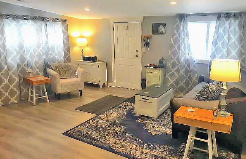 200 E Grove Street, Utica, IL 61373