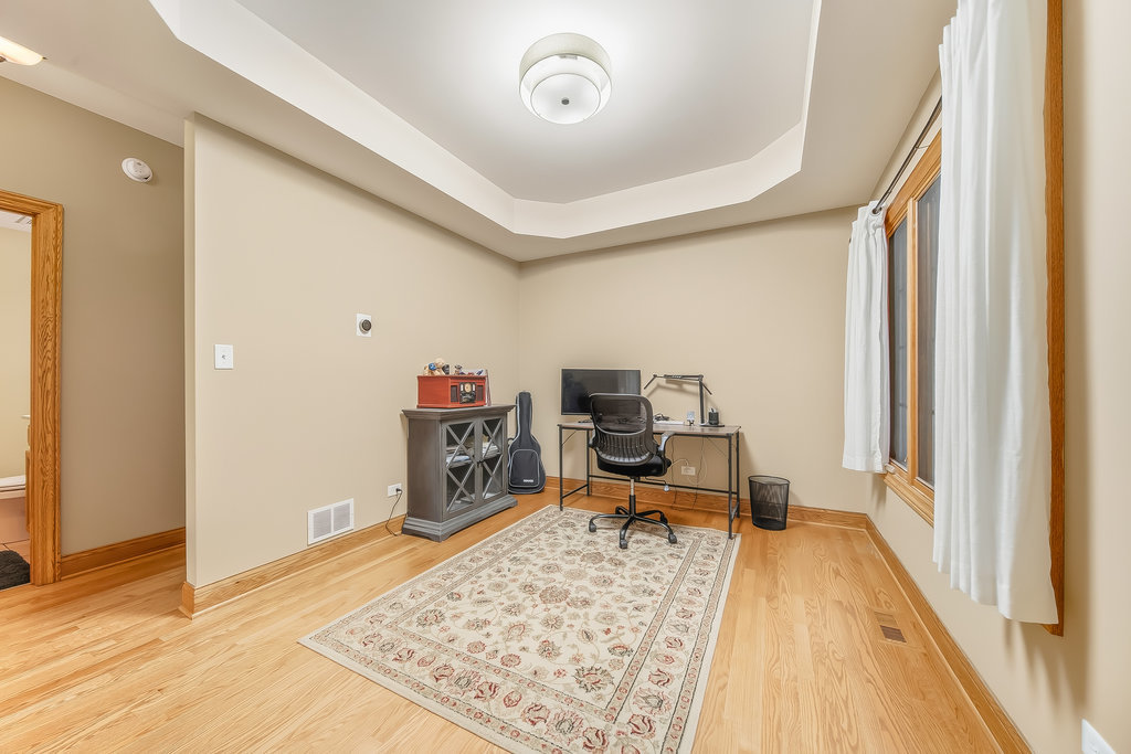 20373 Mackinac Point Drive, Frankfort, IL 60423