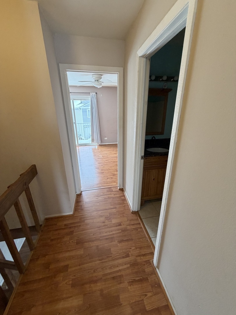 523 MEADOW GREEN Lane, Round Lake Beach, IL 60073