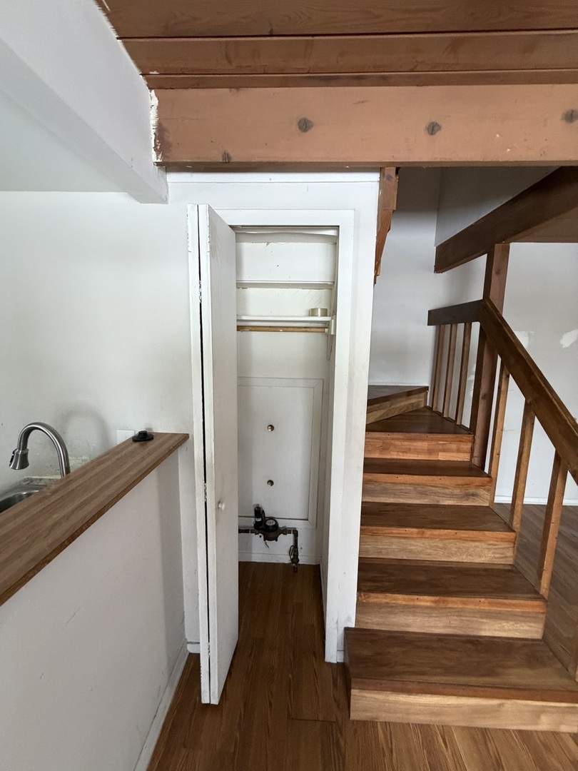 523 MEADOW GREEN Lane, Round Lake Beach, IL 60073