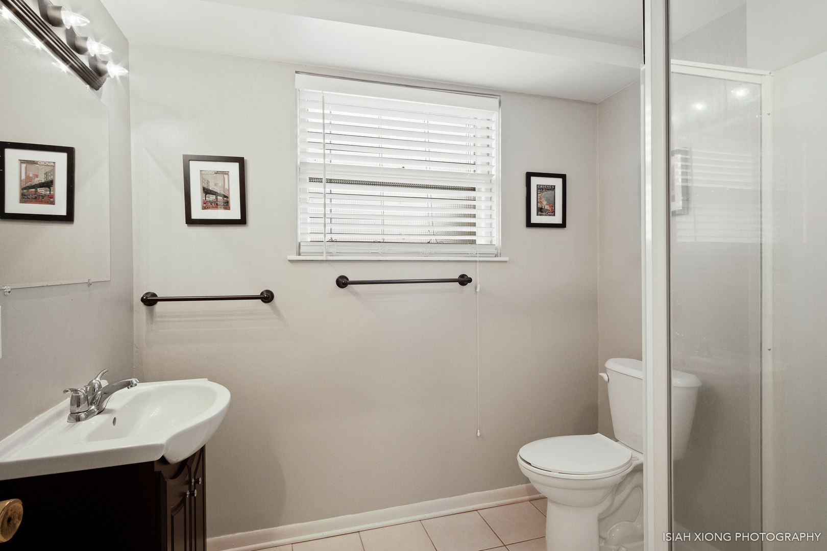 121 Elmwood Drive, Naperville, IL 60540