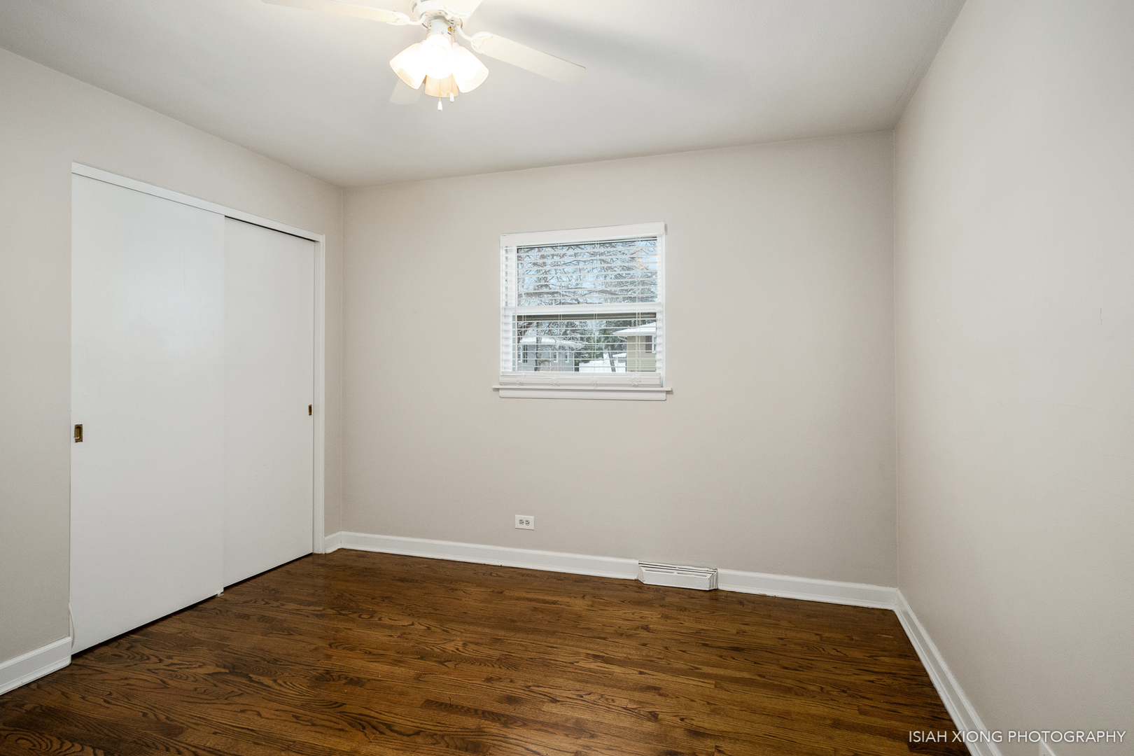 121 Elmwood Drive, Naperville, IL 60540