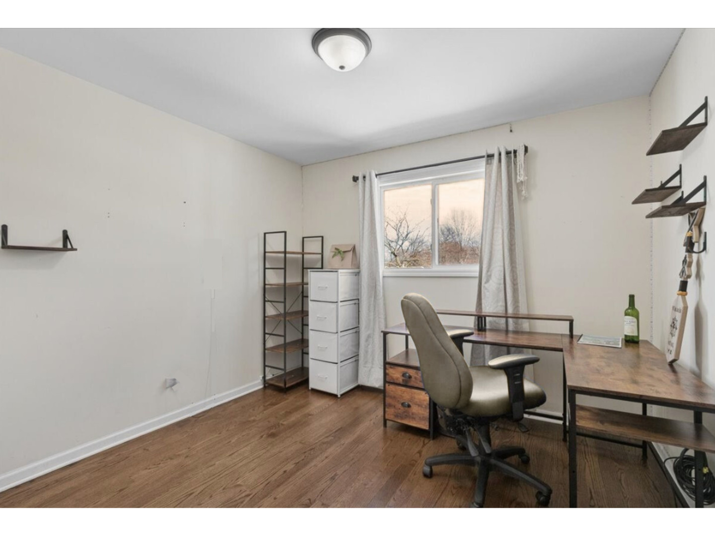 1234 Fulton Avenue, Winthrop Harbor, IL 60096