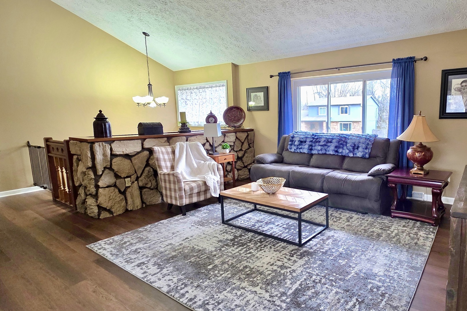 5 Pembrook Circle, Bloomington, IL 61704