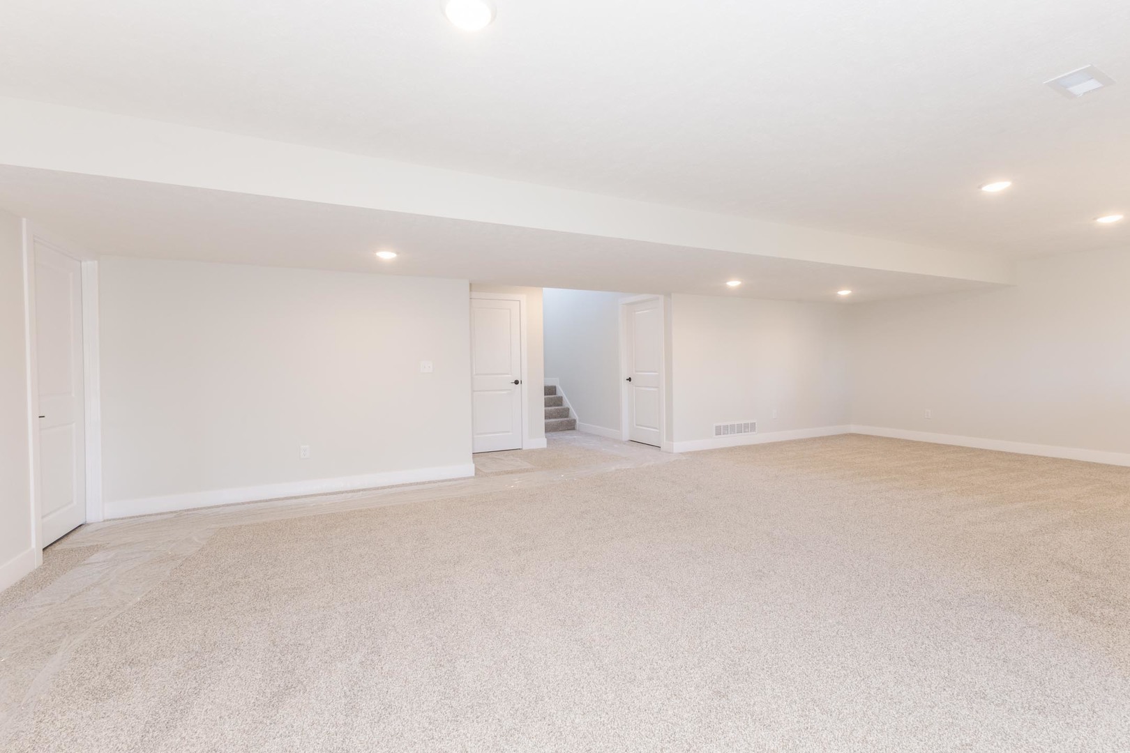 5215 Castlebar Drive, Bloomington, IL 61705