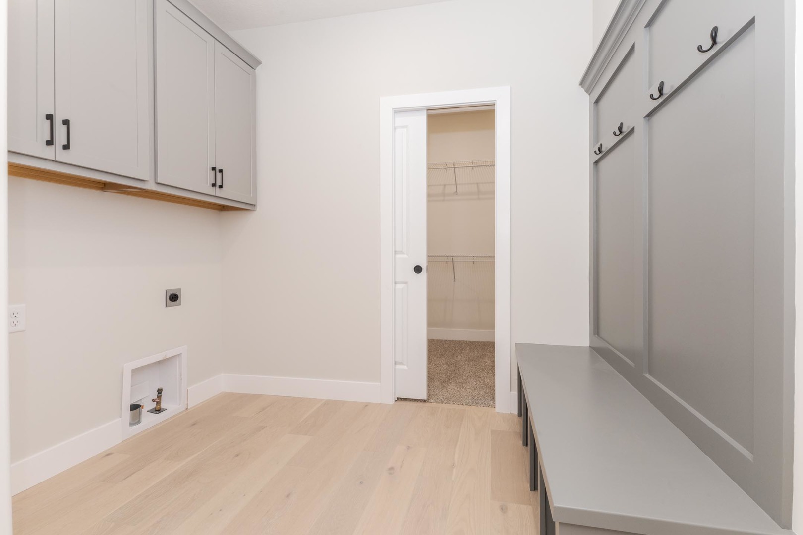 5215 Castlebar Drive, Bloomington, IL 61705