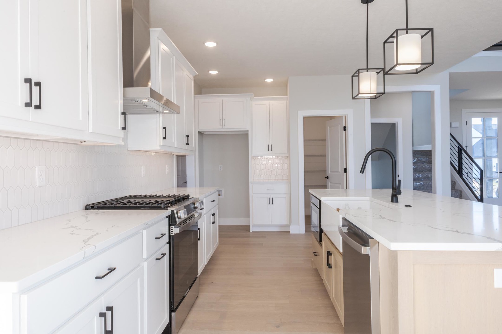 5215 Castlebar Drive, Bloomington, IL 61705