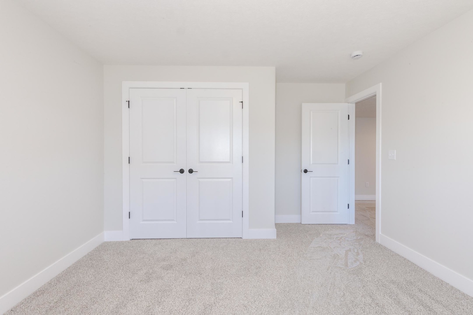 5215 Castlebar Drive, Bloomington, IL 61705