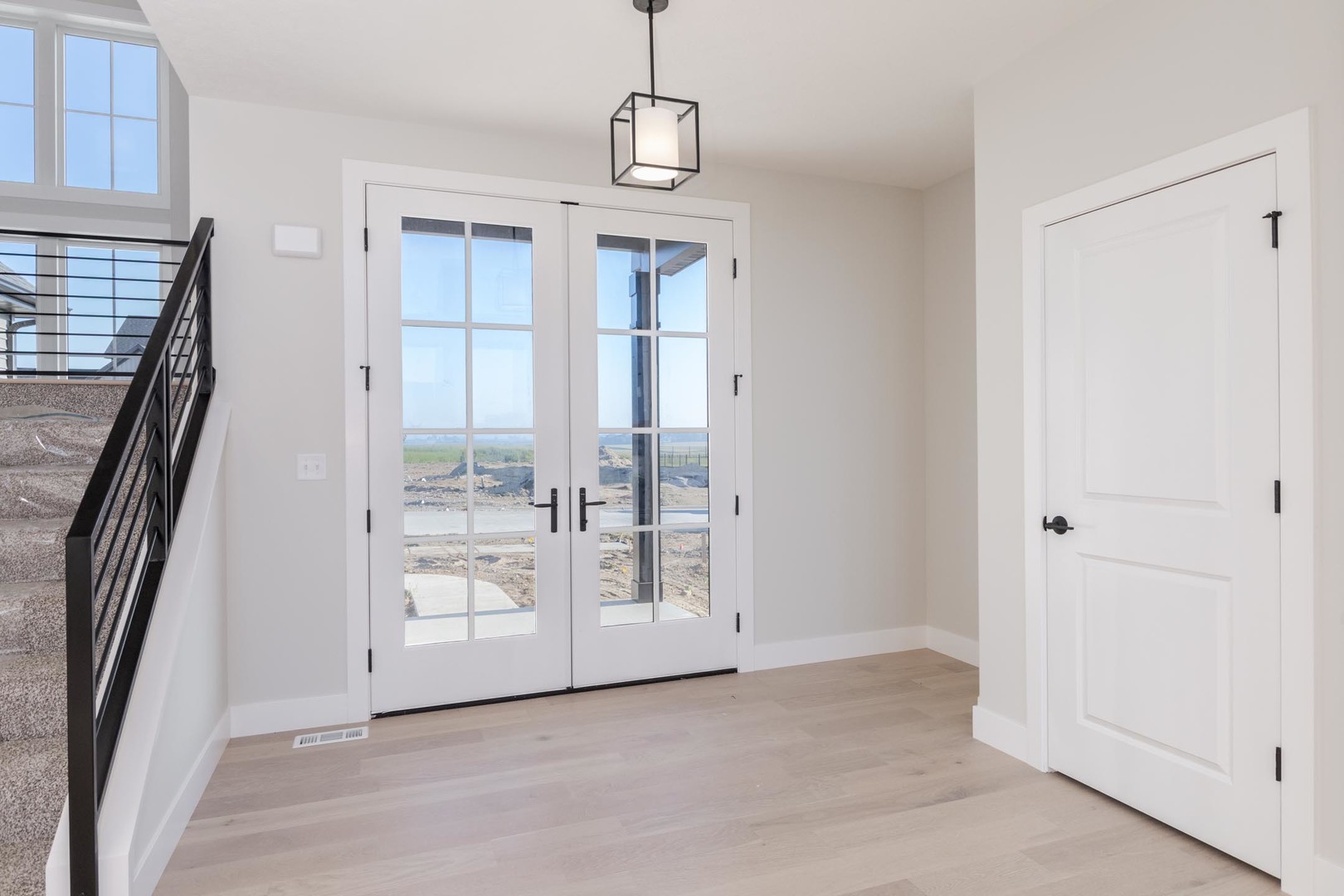 5215 Castlebar Drive, Bloomington, IL 61705