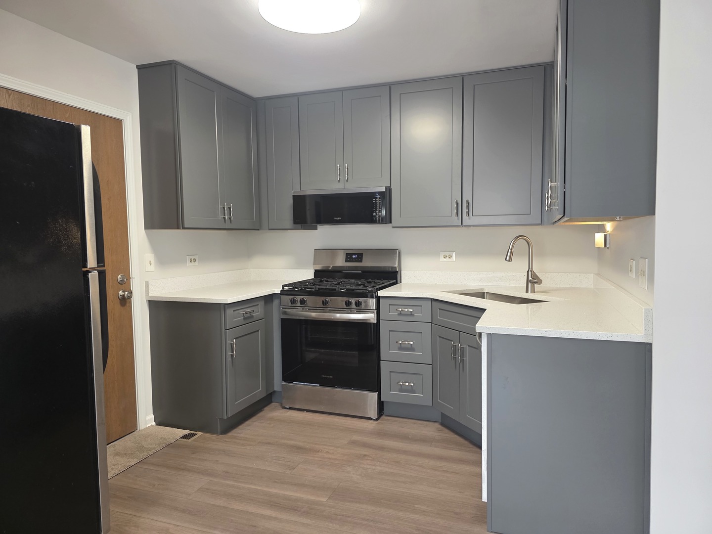 2549 College Hill Circle, Schaumburg, IL 60173