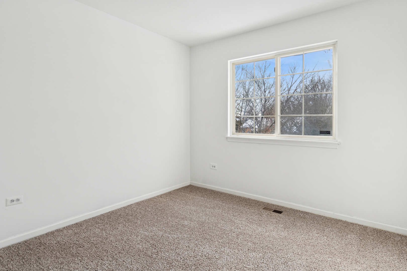 206 Sparrow Lane, Bolingbrook, IL 60490