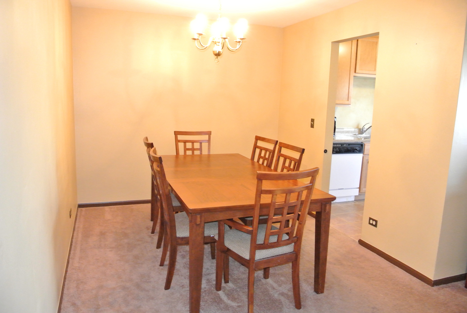 2458 CHARLESTON Drive #5, Schaumburg, IL 60193