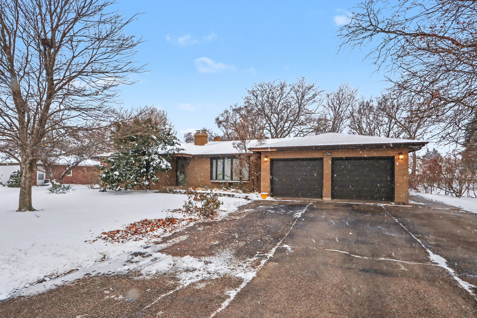 24304 S Frontage Road, Channahon, IL 60410