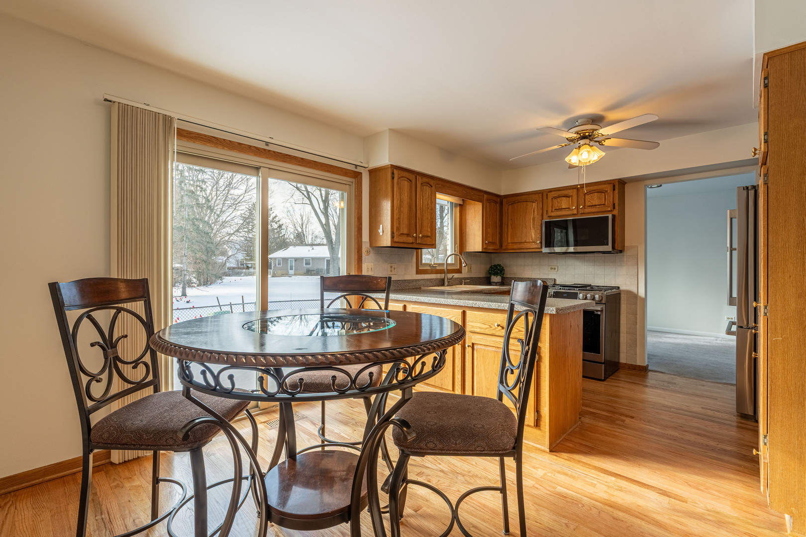 921 Lancaster Avenue, Downers Grove, IL 60516