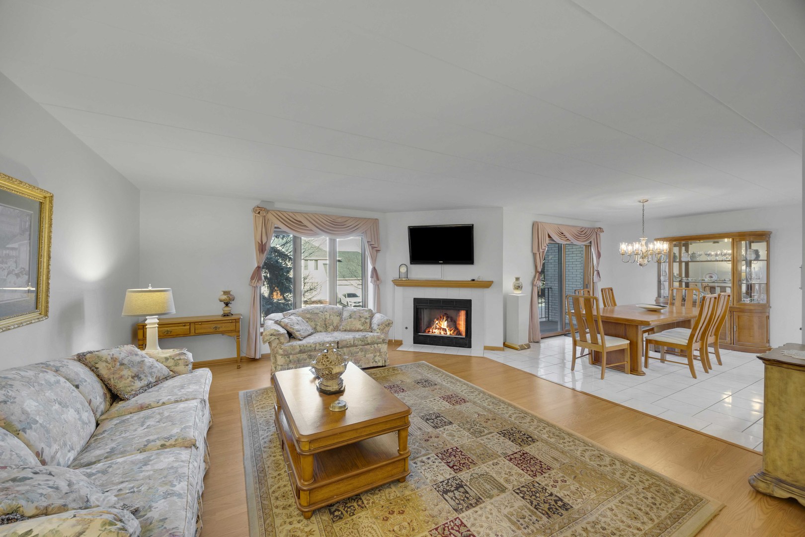 7913 W 157th Street #1E, Orland Park, IL 60462