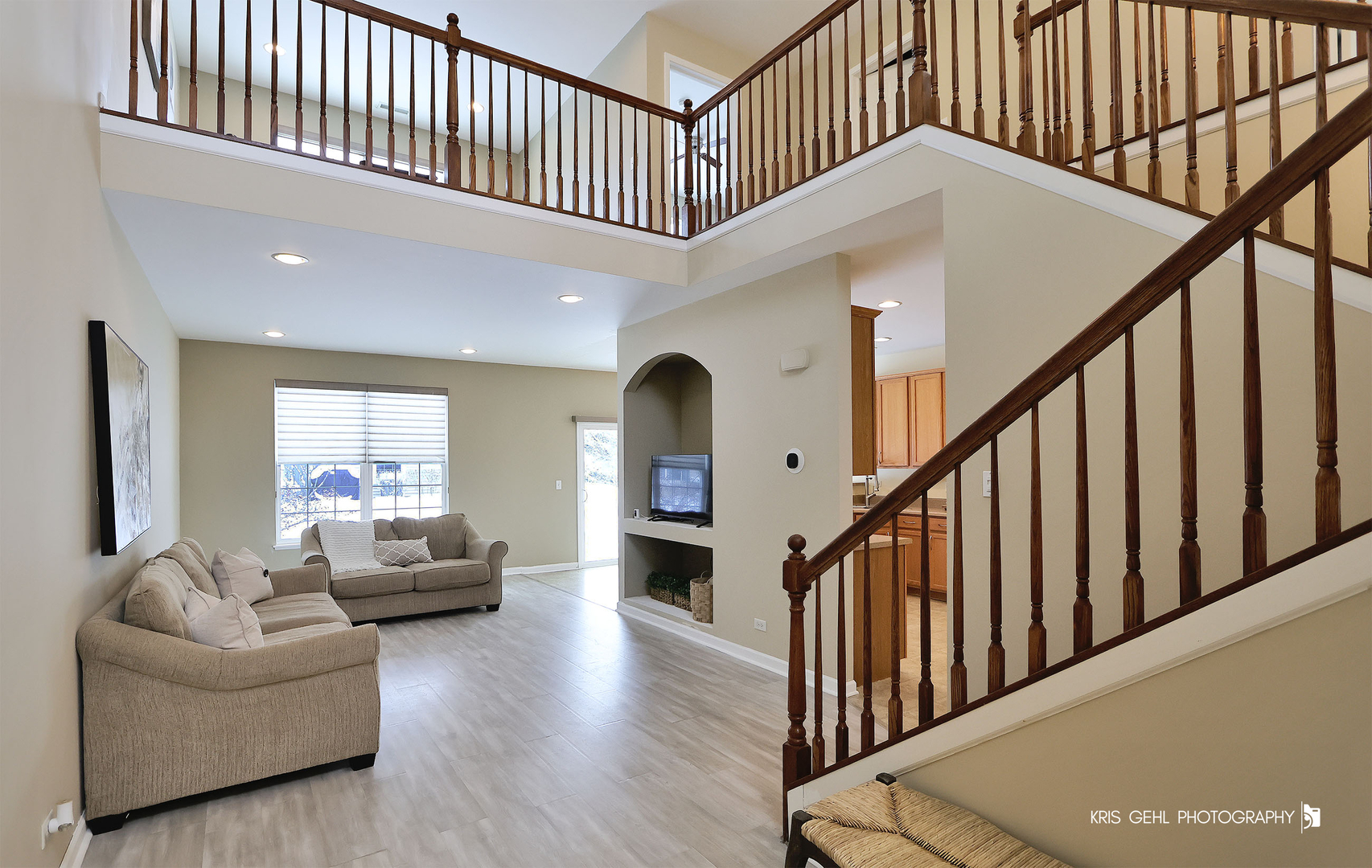 398 S Jade Lane, Round Lake, IL 60073