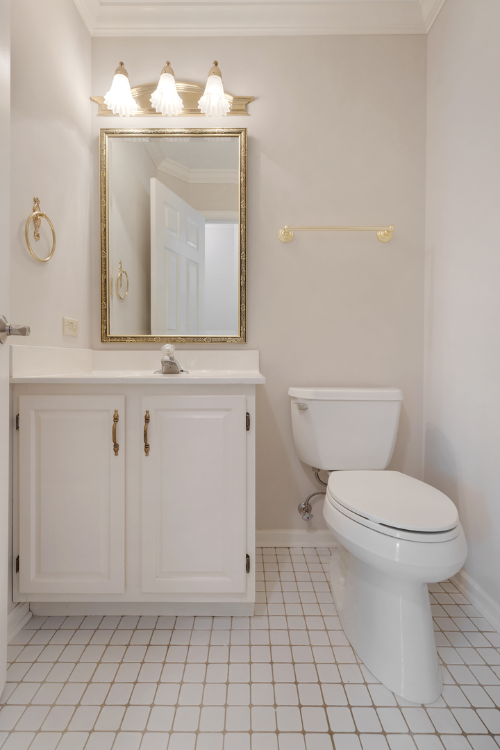 14707 Hollow Tree Road, Orland Park, IL 60462