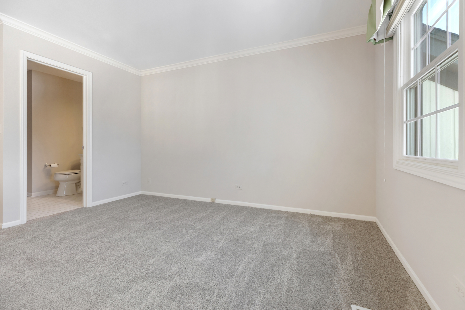 14707 Hollow Tree Road, Orland Park, IL 60462