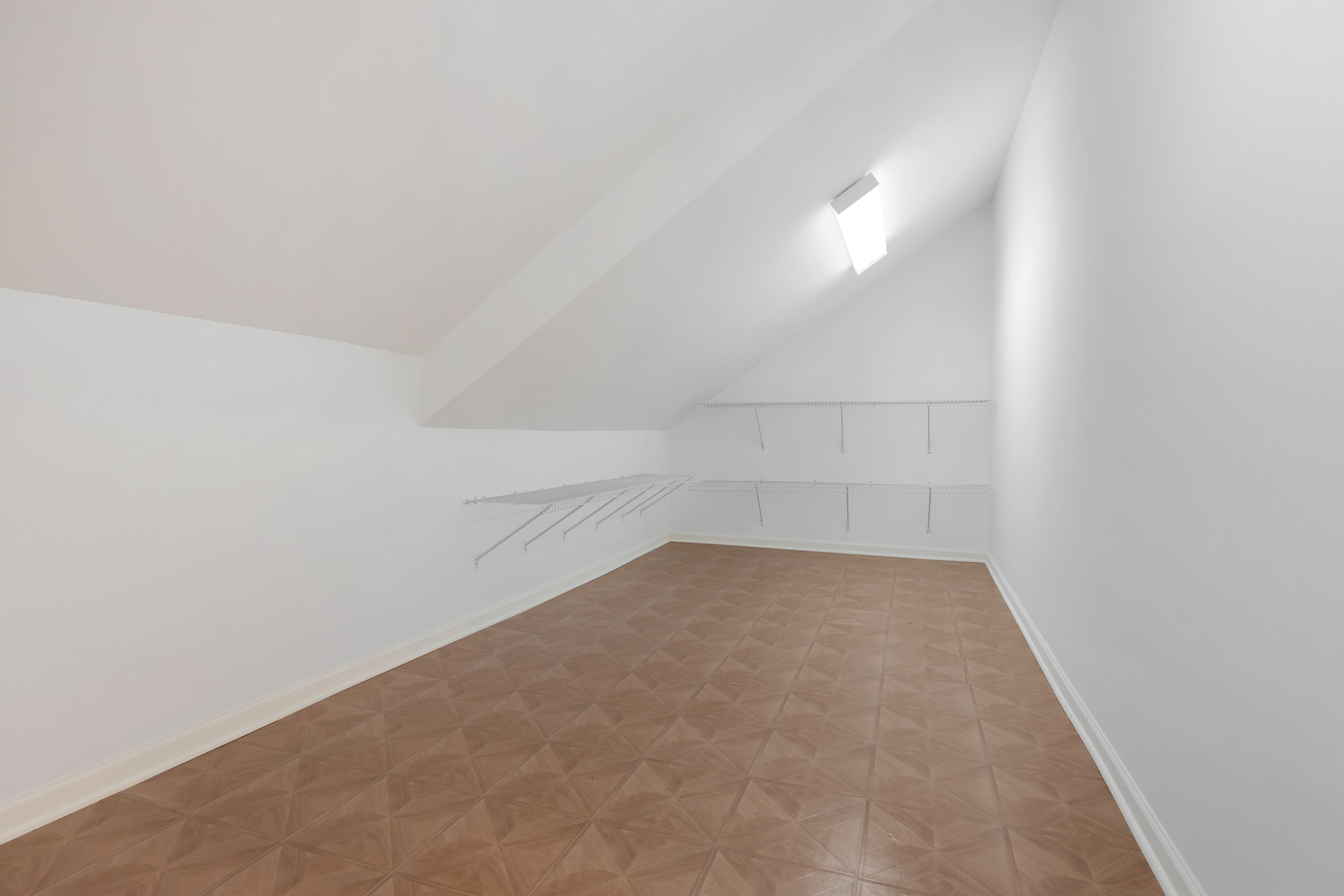 14707 Hollow Tree Road, Orland Park, IL 60462