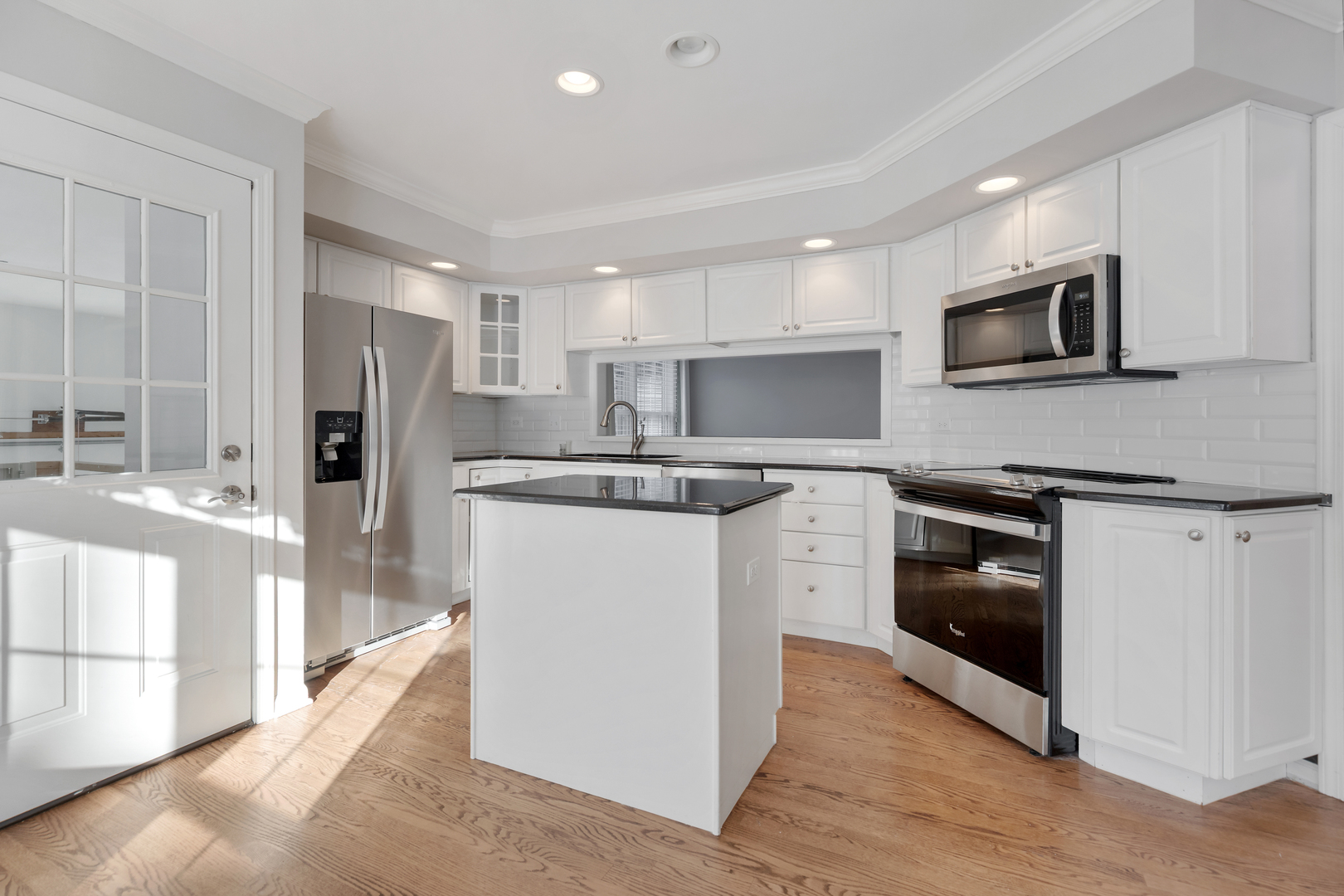 14707 Hollow Tree Road, Orland Park, IL 60462