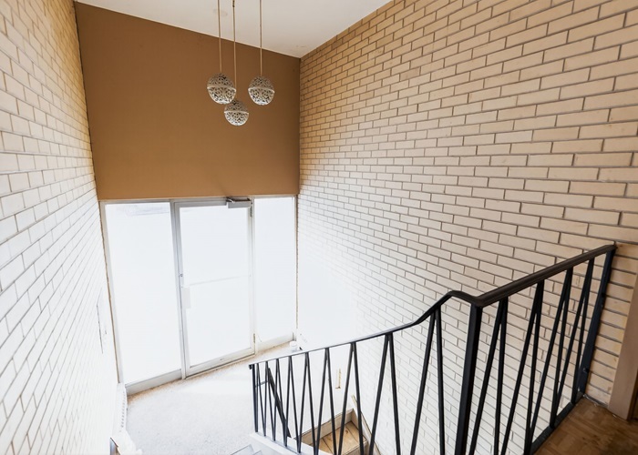 18235 Exchange Avenue, Lansing, IL 60438