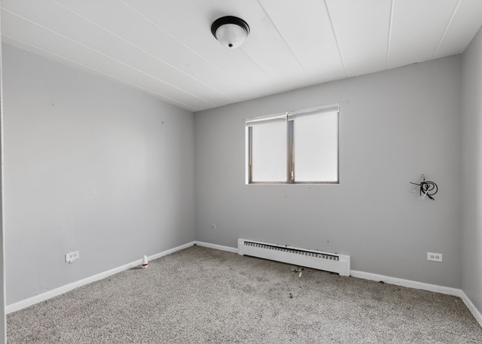 18235 Exchange Avenue, Lansing, IL 60438