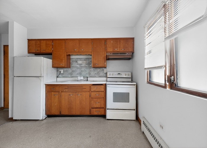 18235 Exchange Avenue, Lansing, IL 60438