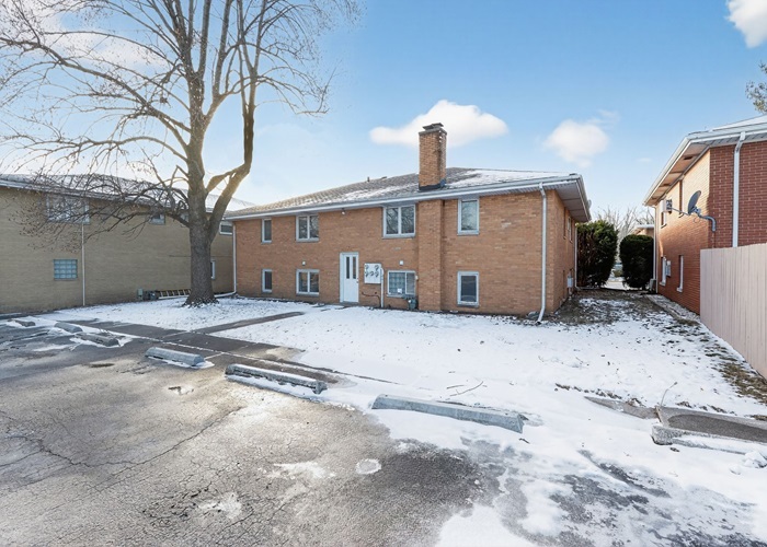 18235 Exchange Avenue, Lansing, IL 60438