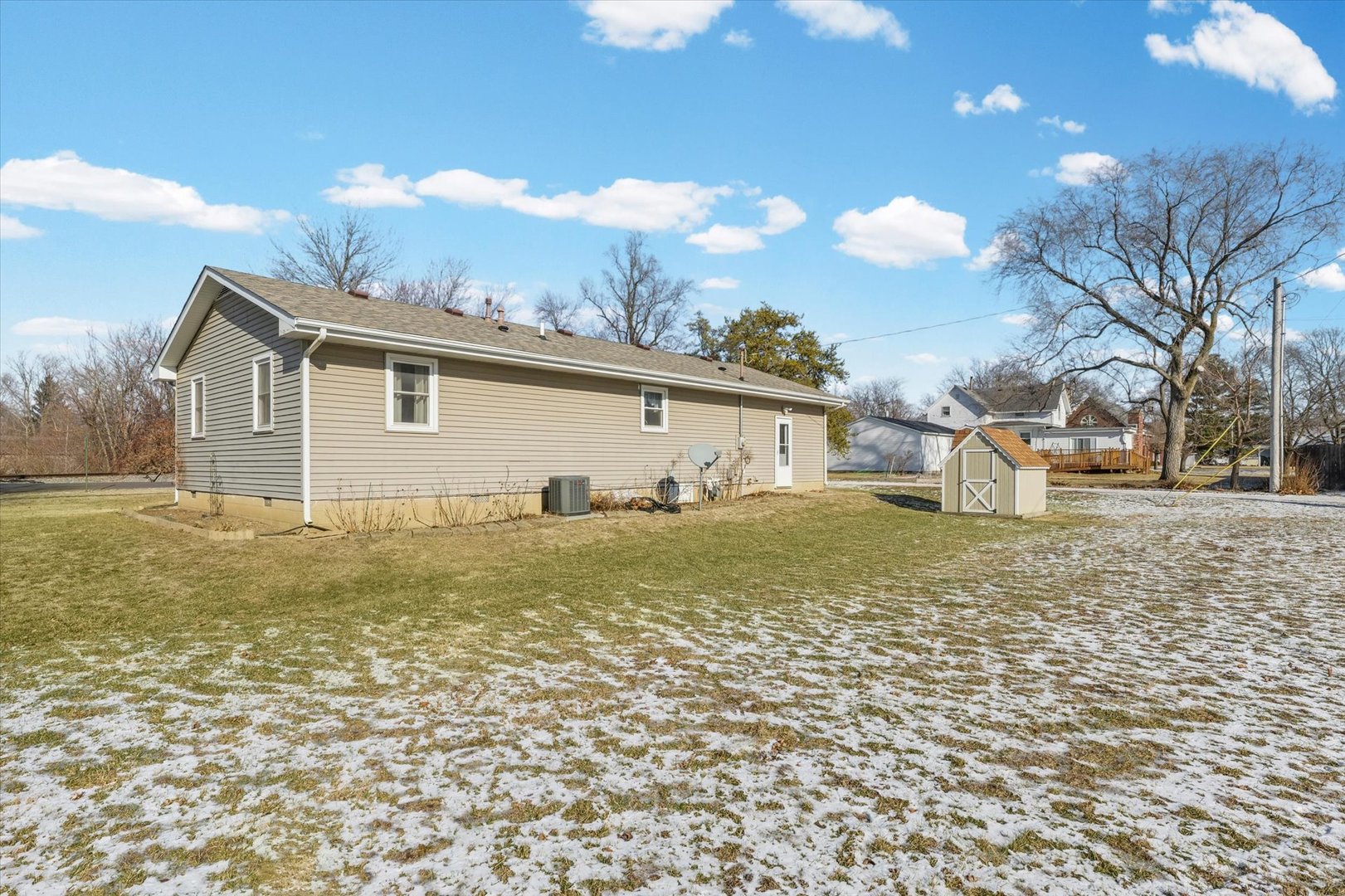 411 E 13th Street, Gibson City, IL 60936
